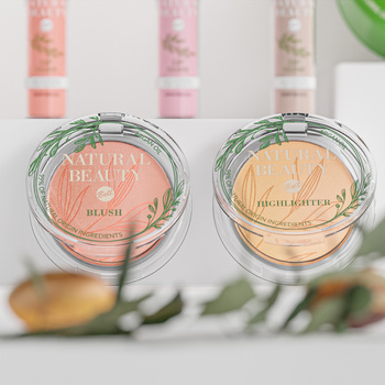 NATURAL BEAUTY Highlighter