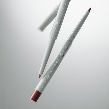 HYPOAllergenic x Weronika Jaguś My Loyal BFF Lip Pencil 01 Spill the tea